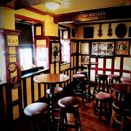 Jim Mcgee's Guest house 4*